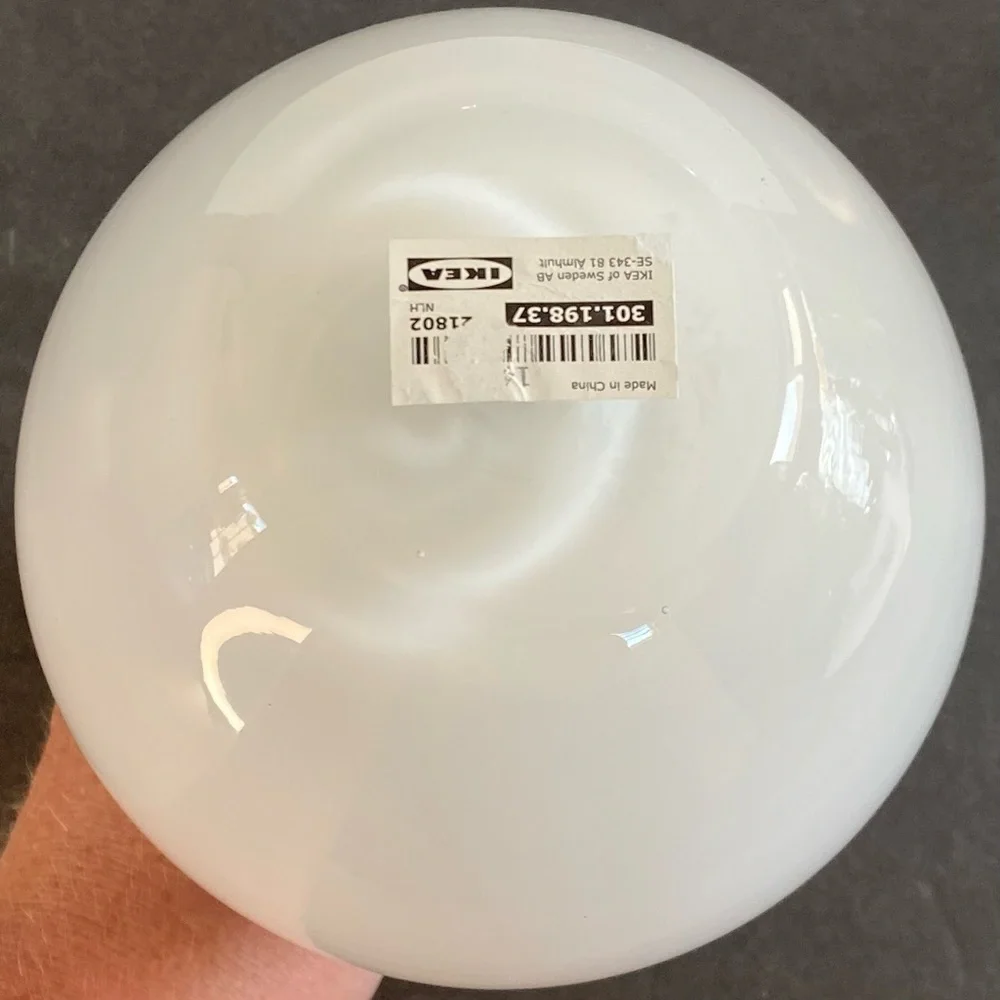 IKEA MODERNIST WHITE VASE HAND BLOWN GLASS 21802 BEAUTIFUL PIECE 8”